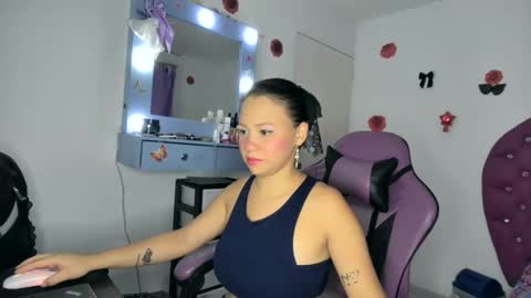 Roxy online show from May 20, 2026, 2:07 am