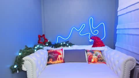 Roxy online show from December 29, 2024, 1:24 am