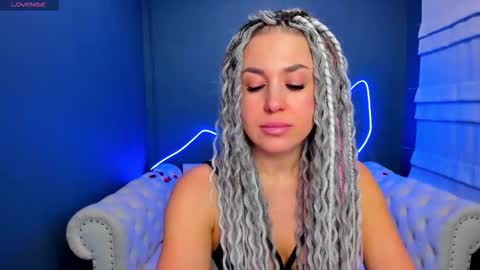 Roxy online show from February 17, 2026, 1:35 am