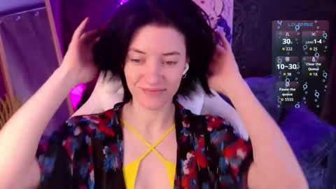 roxy_riot_ online show from December 23, 2025, 1:36 am