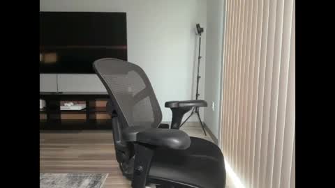 roxyheartley online show from March 23, 2026, 8:46 pm