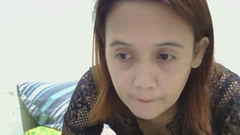 Snapshot of roxyluvv chatting on January 12, 2026, 8:19 am roxyluvv online show from January 12, 2026, 8:19 am