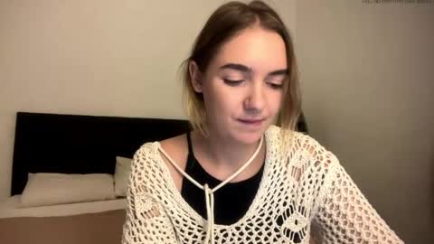 Roxy online show from April 29, 2026, 1:48 pm