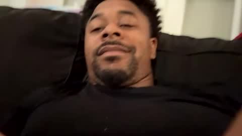 Snapshot of royal_sf chatting on September 25, 2025, 6:22 pm Royal SF online show from September 25, 2025, 6:22 pm