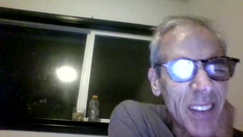 Snapshot of royboy2561 chatting on November 9, 2025, 8:34 am Roy Murrin online show from November 9, 2025, 8:34 am