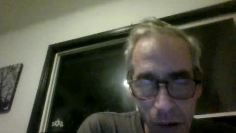 Snapshot of royboy2561 chatting on November 10, 2025, 6:01 am Roy Murrin online show from November 10, 2025, 6:01 am