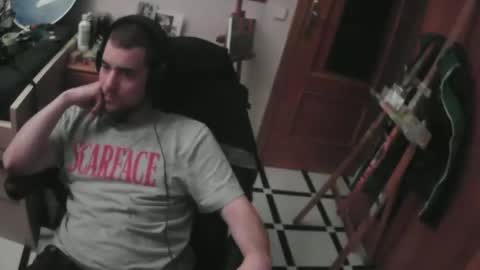 royer04 online show from September 29, 2025, 12:16 am