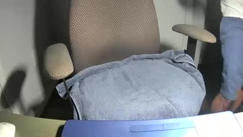 Snapshot of royer8650 chatting on November 1, 2025, 12:40 pm Lookingaround online show from November 1, 2025, 12:40 pm