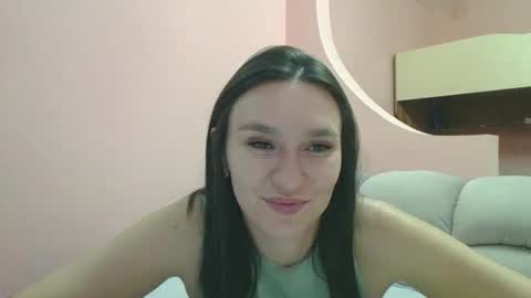 Roza05x online show from October 13, 2025, 9:48 pm