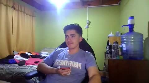 Snapshot of rpaulo25 chatting on November 25, 2025, 5:07 am rpaulo25 online show from November 25, 2025, 5:07 am