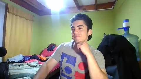 Snapshot of rpaulo25 chatting on January 6, 2026, 1:31 am rpaulo25 online show from January 6, 2026, 1:31 am