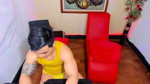 rrmodelsstars online show from April 12, 2026, 9:20 pm