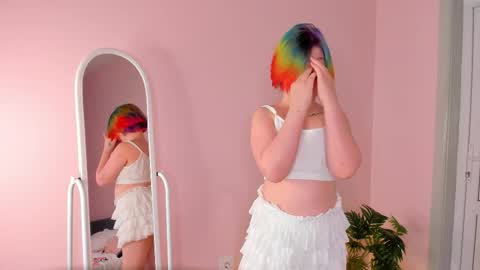 Snapshot of rubby_garrett chatting on November 25, 2025, 3:17 am Rubby online show from November 25, 2025, 3:17 am