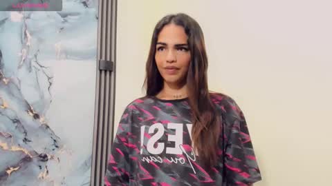 Snapshot of rubi_30 chatting on November 21, 2025, 12:15 pm Rubi i love online show from November 21, 2025, 12:15 pm