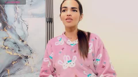 Snapshot of rubi_30 chatting on November 25, 2025, 11:43 am Rubi i love online show from November 25, 2025, 11:43 am