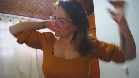 rubi online show from February 9, 2025, 9:17 pm