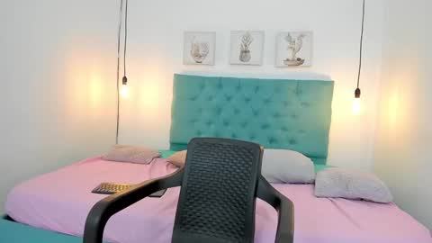 Snapshot of rubiroose chatting on January 4, 2025, 7:44 pm Rubii online show from January 4, 2025, 7:44 pm