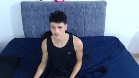 Ruby and Vanie online show from May 29, 2026, 11:25 pm