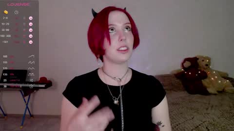 Snapshot of ruby_flame chatting on October 25, 2025, 8:25 pm Ruby Flame online show from October 25, 2025, 8:25 pm