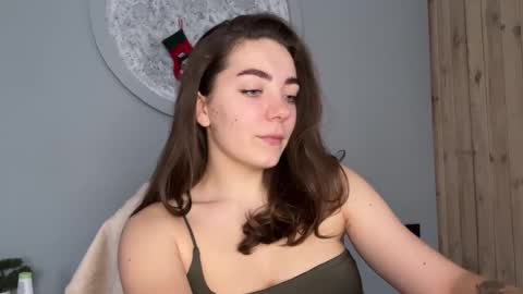 Snapshot of ruby_flame77 chatting on February 26, 2026, 2:05 pm AYSHE online show from February 26, 2026, 2:05 pm