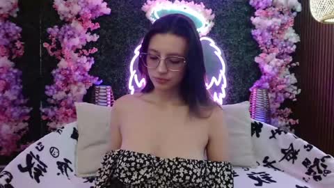 Snapshot of ruby_spicy chatting on May 10, 2026, 4:28 am Rubby online show from May 10, 2026, 4:28 am