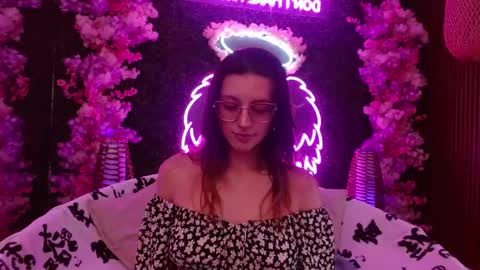 Snapshot of ruby_spicy chatting on May 18, 2026, 4:40 am Rubby online show from May 18, 2026, 4:40 am