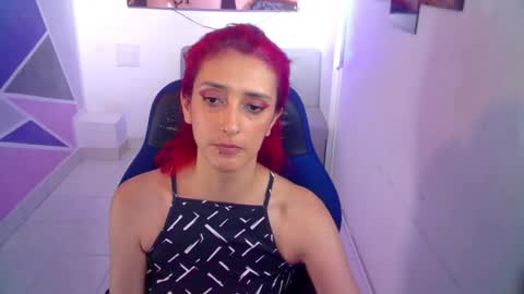 ruby_your_milf online show from January 14, 2025, 11:48 pm