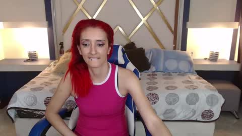 ruby_your_milf online show from February 12, 2025, 12:05 am