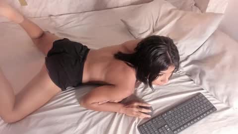Snapshot of rubyrouge_ chatting on February 11, 2025, 1:41 pm Ruby online show from February 11, 2025, 1:41 pm