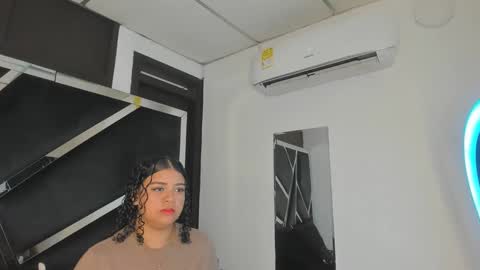 Snapshot of rubyxht chatting on September 30, 2025, 12:43 pm rubyxht online show from September 30, 2025, 12:43 pm