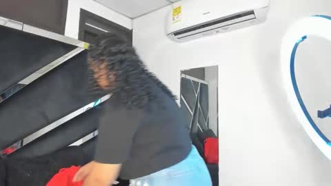 Snapshot of rubyxht chatting on October 18, 2025, 12:50 pm rubyxht online show from October 18, 2025, 12:50 pm