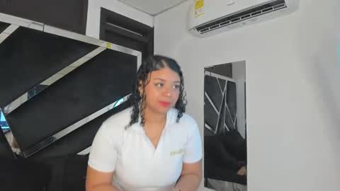 Snapshot of rubyxht chatting on October 24, 2025, 12:56 pm rubyxht online show from October 24, 2025, 12:56 pm