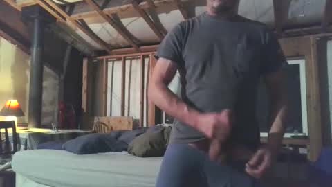 ruggeddude69 online show from February 8, 2026, 5:44 am