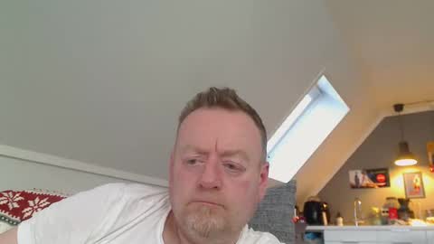 Snapshot of runepetter chatting on February 10, 2026, 3:16 pm bignorwegian online show from February 10, 2026, 3:16 pm