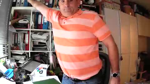 Snapshot of runner1978 chatting on December 18, 2024, 10:19 am runner1978 online show from December 18, 2024, 10:19 am