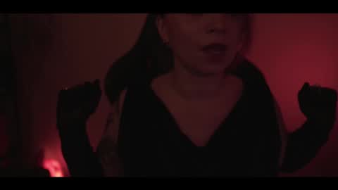 Snapshot of running_with_the_wolves chatting on February 20, 2026, 11:16 pm Elena online show from February 20, 2026, 11:16 pm