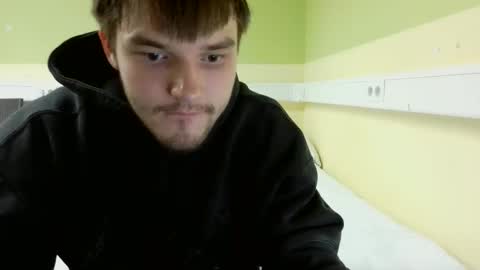 rusiksb31 online show from April 16, 2026, 7:14 pm