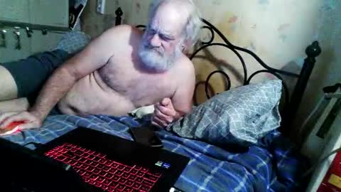 Russtenail21 online show from November 30, 2025, 7:12 am