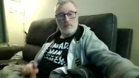 rusty69x online show from November 21, 2025, 3:49 am