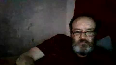 Snapshot of rustybee chatting on March 15, 2026, 7:47 am rustybee online show from March 15, 2026, 7:47 am