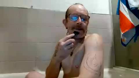 Snapshot of rustykunts69 chatting on July 19, 2026, 12:09 pm rustykunts69 online show from July 19, 2026, 12:09 pm
