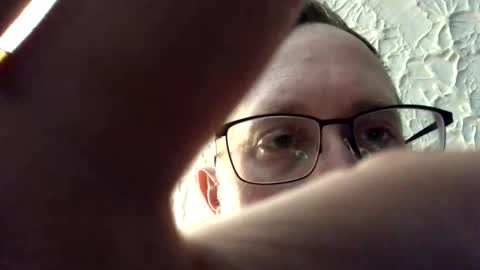 Snapshot of rustysheriffsbadge chatting on April 11, 2026, 8:40 am rustysheriffsbadge online show from April 11, 2026, 8:40 am