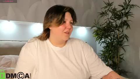 Snapshot of rutholiver chatting on July 8, 2026, 1:10 am Ruth GMT2 Mon 10 AM - 4 PM Tue 10 AM - 4 PM Thu 3-9 AM Fri 10 AM - 4 PM Sun 10 AM - 4 PM. online show from July 8, 2026, 1:10 am