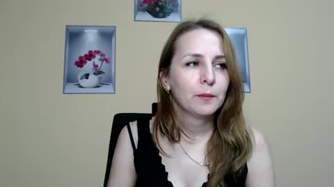 Ruth online show from December 13, 2025, 7:53 pm