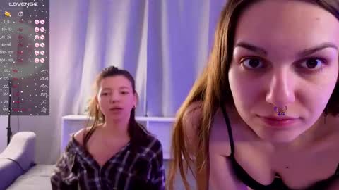 Snapshot of ruthsanders chatting on March 6, 2025, 8:08 am Kaete and Mary online show from March 6, 2025, 8:08 am