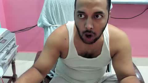 rwb17 online show from November 2, 2025, 10:39 am