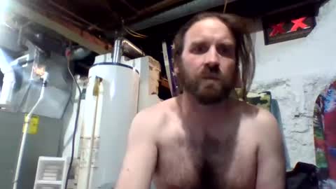 Snapshot of rwb1982 chatting on December 20, 2024, 2:41 am rwb1982 online show from December 20, 2024, 2:41 am