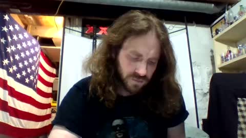 Snapshot of rwb1982 chatting on January 25, 2025, 2:14 pm rwb1982 online show from January 25, 2025, 2:14 pm