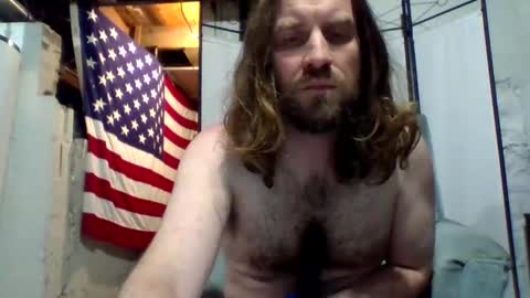 Snapshot of rwb1982 chatting on February 15, 2025, 5:28 pm rwb1982 online show from February 15, 2025, 5:28 pm