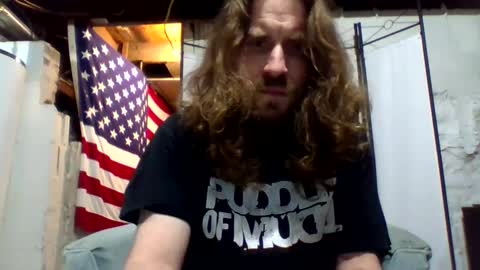 Snapshot of rwb1982 chatting on March 10, 2025, 1:12 am rwb1982 online show from March 10, 2025, 1:12 am